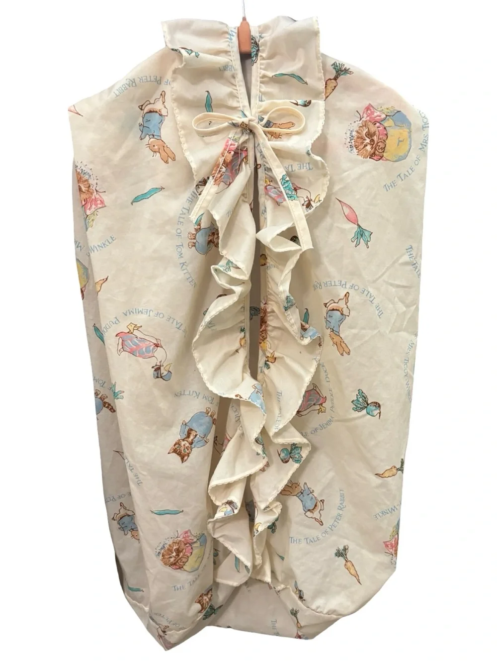 Beatrix Potter Quiltex Cream Ruffled Diaper Stacker Pastel Storybook Print